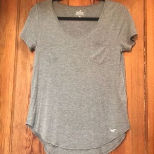 Hollister must haves t shirt